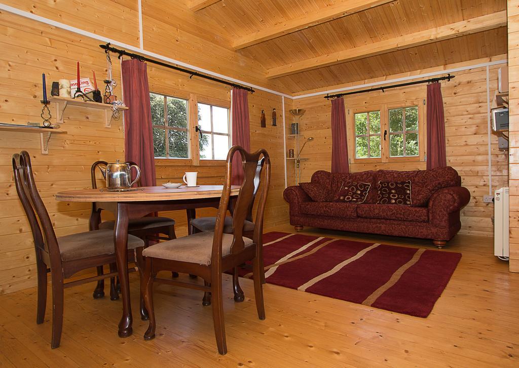 Coolanowle Self Catering Holiday Accommodation Κάρλοου Δωμάτιο φωτογραφία